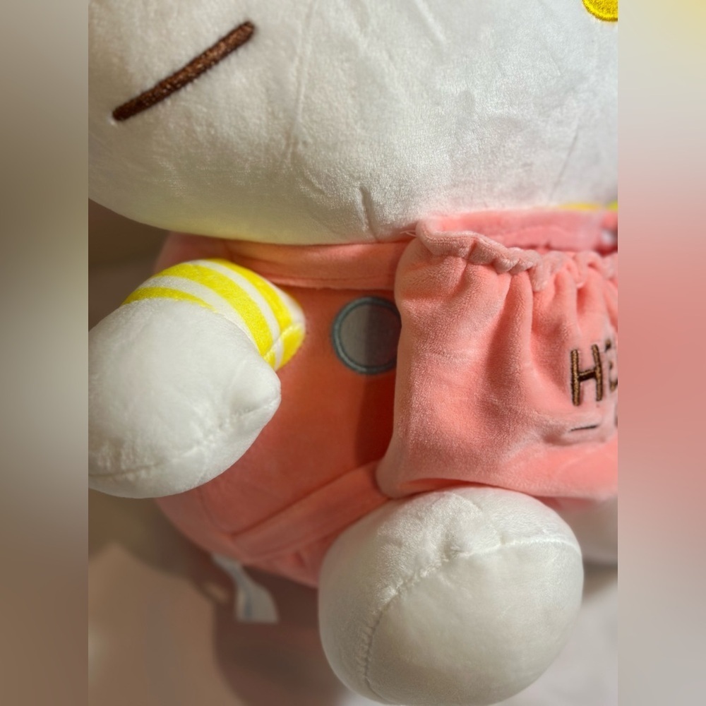 Hello Kitty Plush Toy with Pink Bow ๐ฉท - Picture 5 of 7